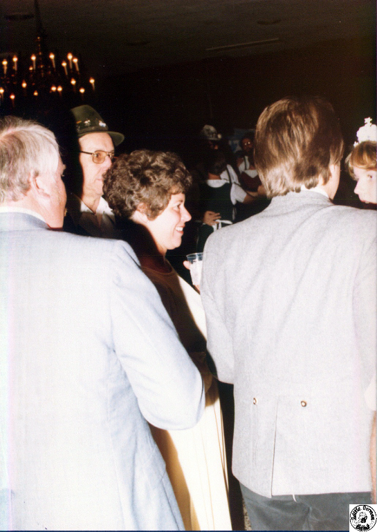 1982 05 01 04 Steve & Heidi's wedding.jpg
